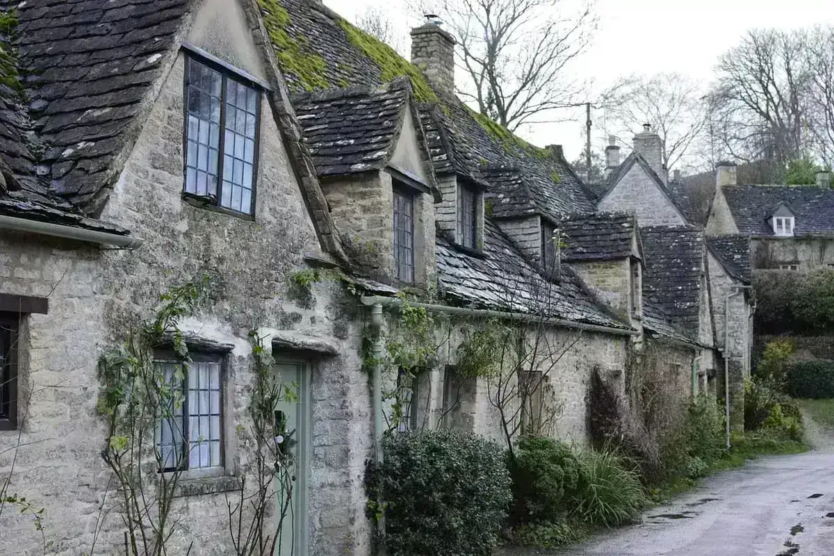 A professionally managed holiday let property — the kind of hands-on care Full Bed Hosts provides to every owner